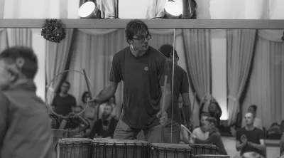 Africké bubnování — lekce, workshopy a akce