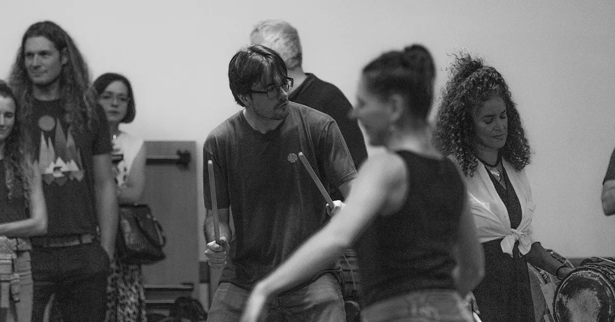 Vystoupení z kurzu afrického bubnování